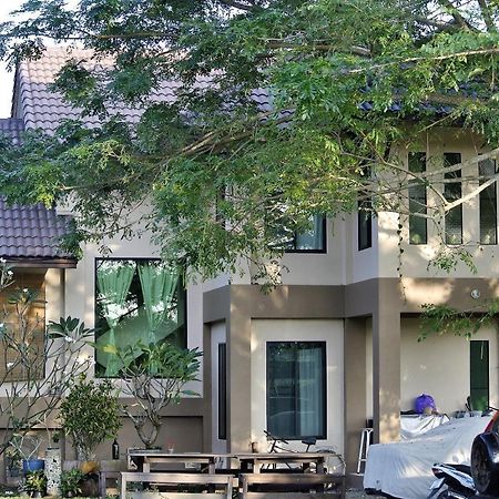 Jamjuree Garden Bed & Breakfast Ban Thung Ma Nieo ภายนอก รูปภาพ