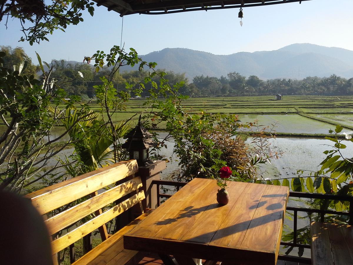Jamjuree Garden Bed & Breakfast Ban Thung Ma Nieo ภายนอก รูปภาพ